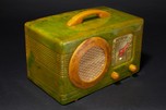 Rare Motorola 50XC Radio ’Circle-Grill’ - Marbleized Green + Yellow Catalin